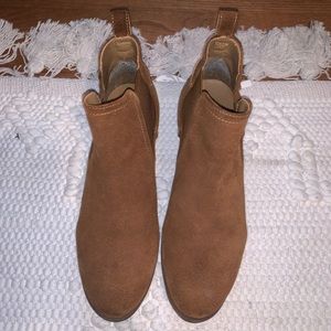 Women’s Brown Steve Madden Booties - BARELY WORN